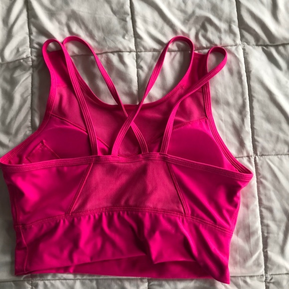 Kenneth Cole Reaction Crop Top NEW - Picture 4 of 4